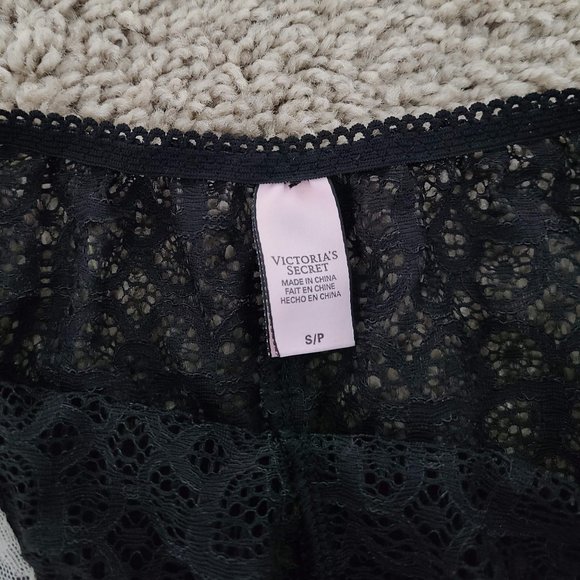 Victoria's Secret Lace Shorts - Picture 5 of 6